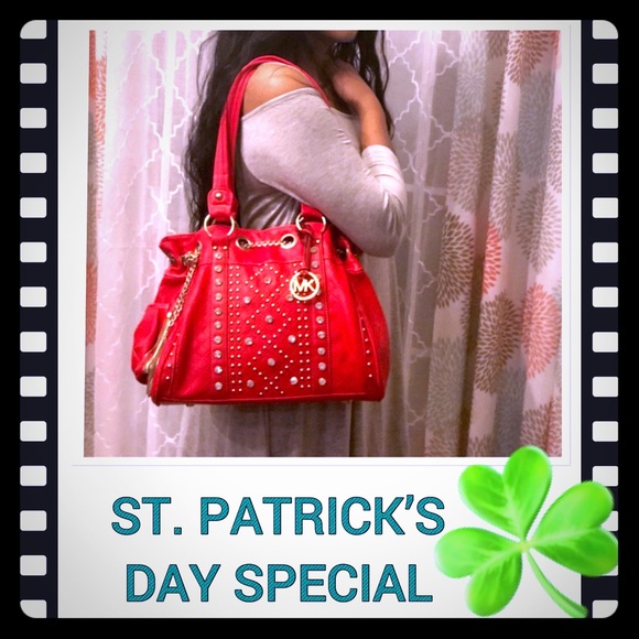 Handbags - ‼️SOLD‼️☘️RED RHINESTONES AND STUDS HOBO HANDBAG☘️